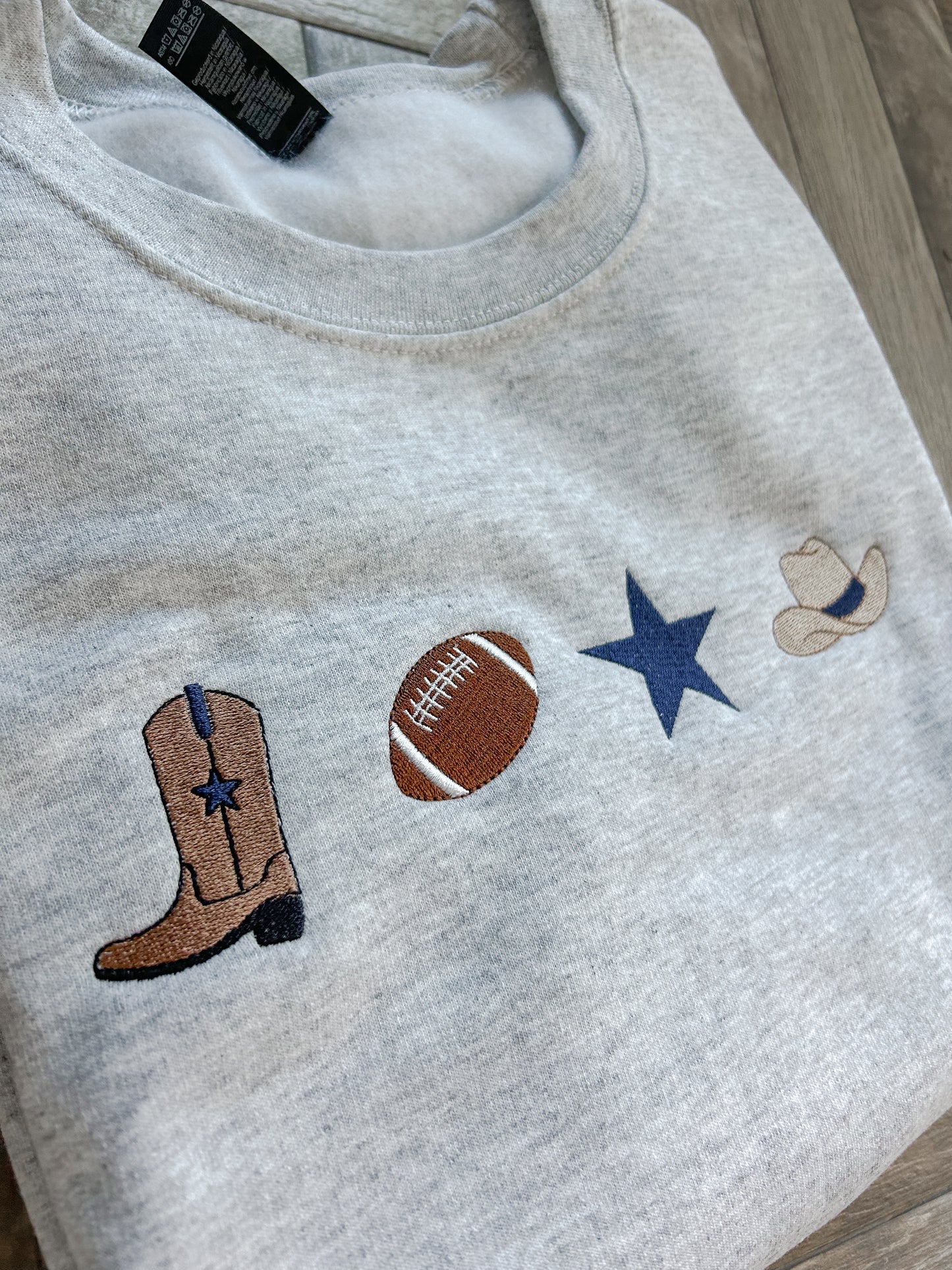 Dallas Charms Embroidered Sweatshirt