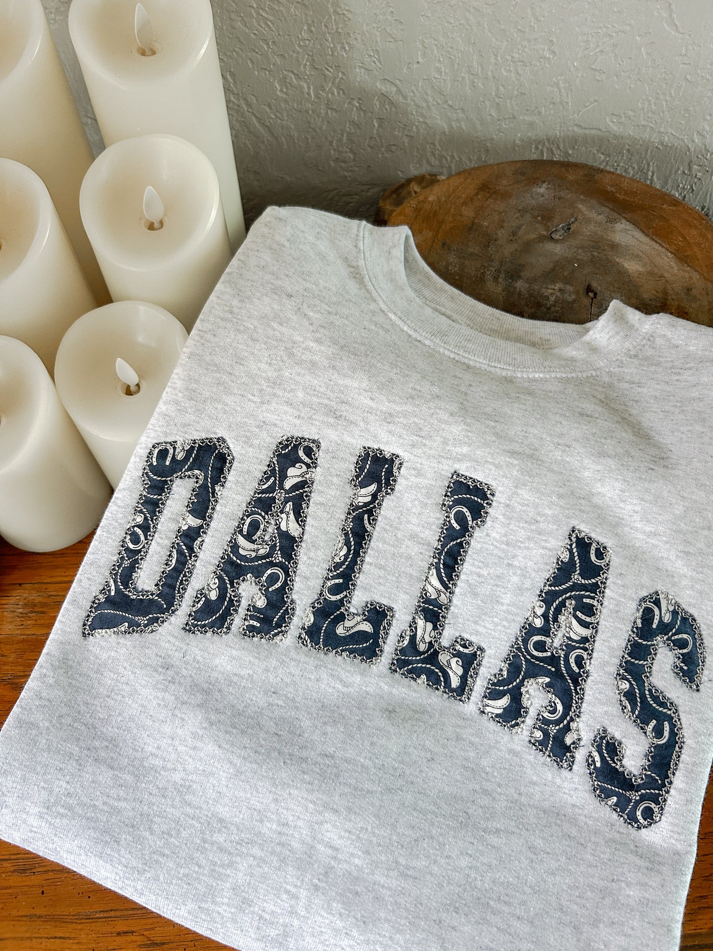 Dallas Applique Sweatshirt