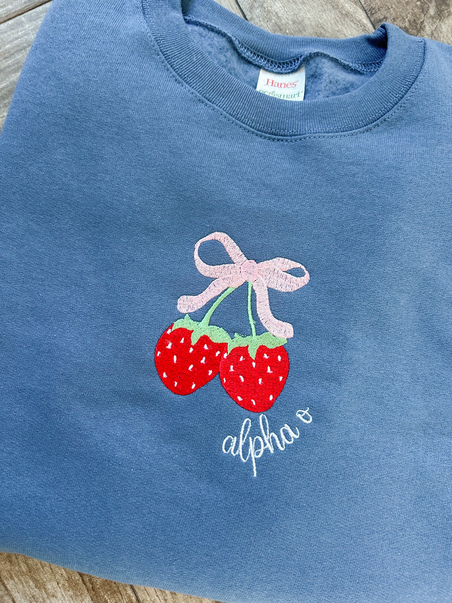 Alpha O - Strawberry Bow