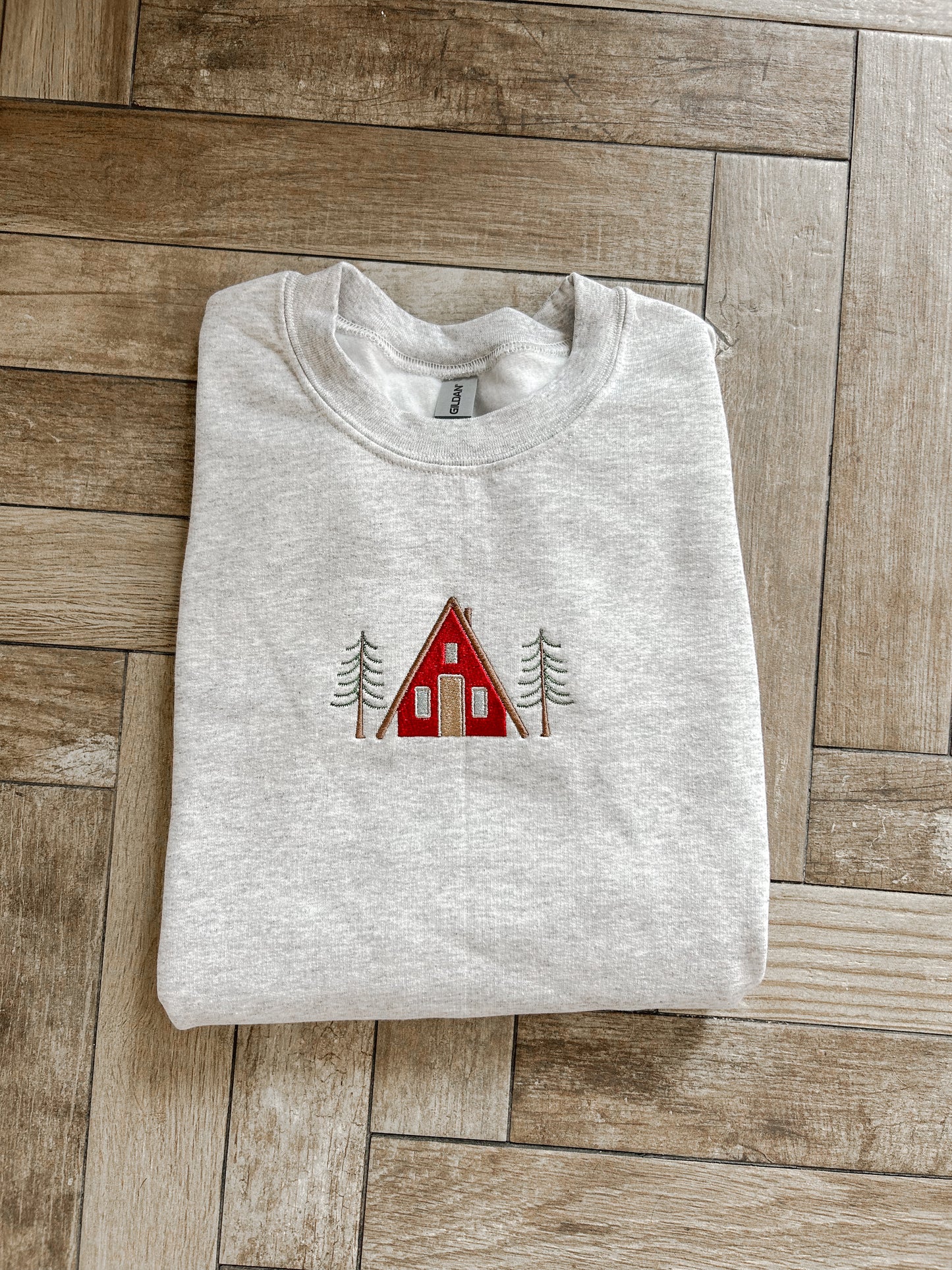 Winter Cabin Embroidered Sweatshirt