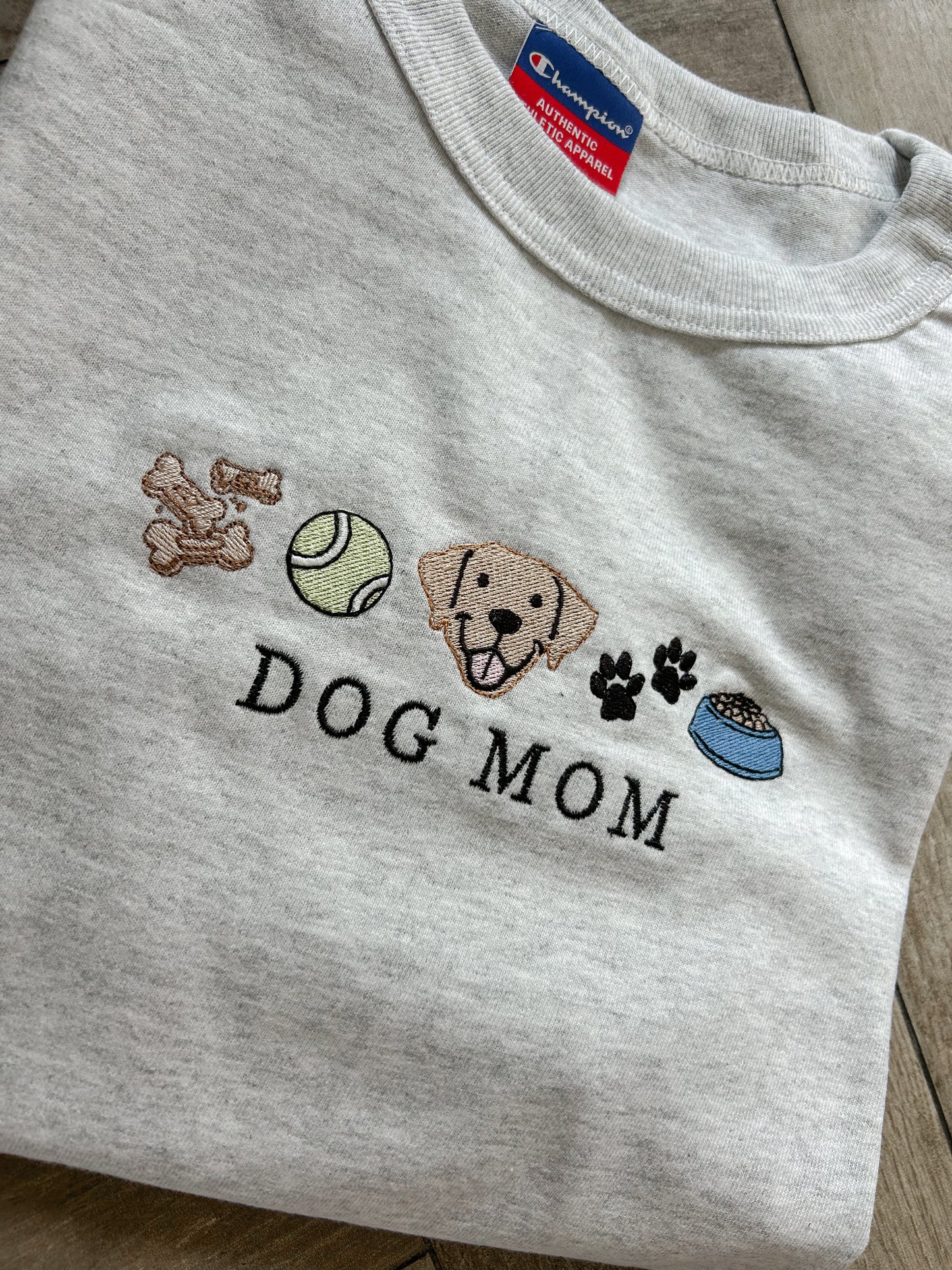 Dog Mom Charms Tshirt