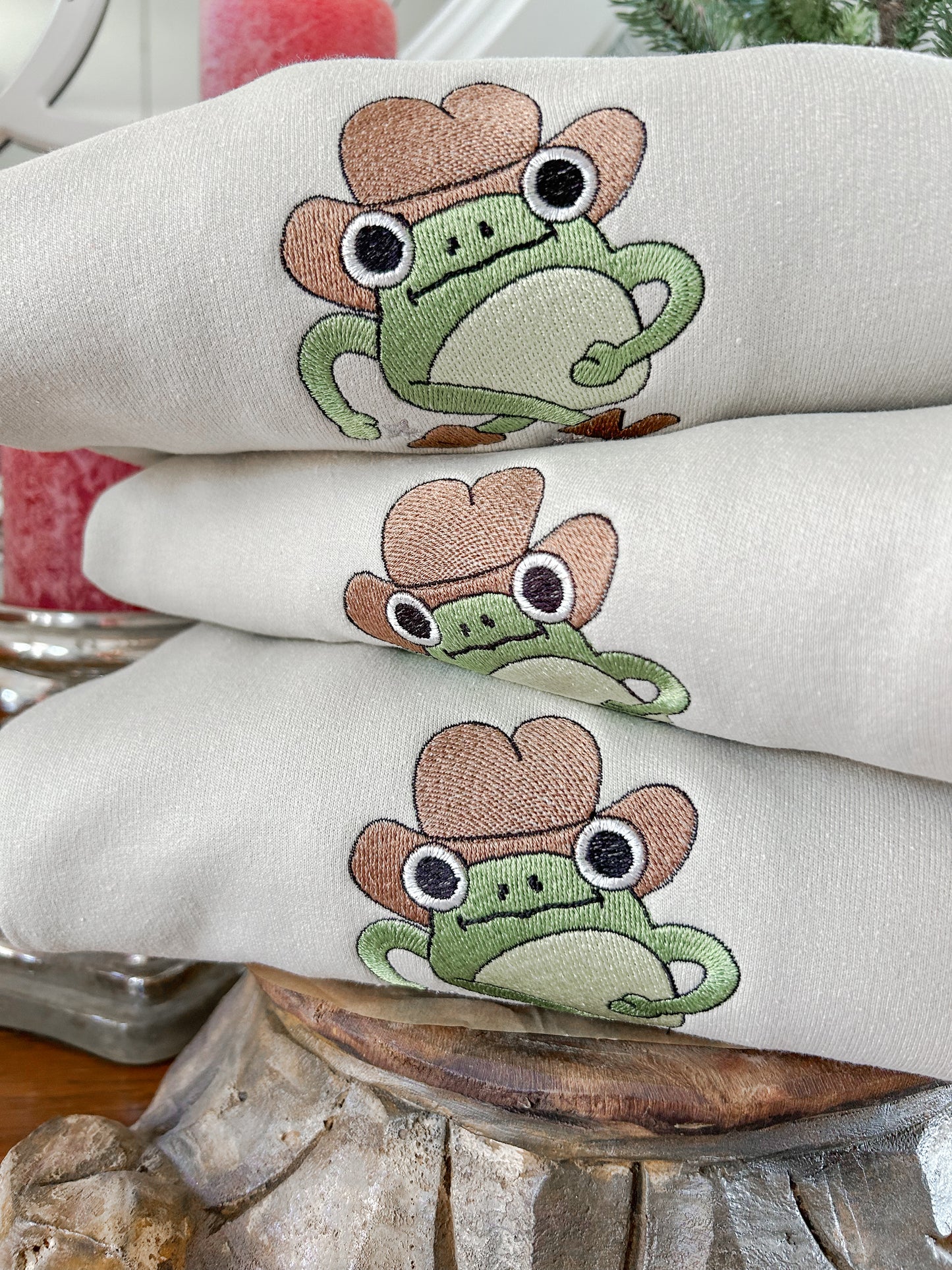 Cowboy Frog Embroidered Sweatshirt