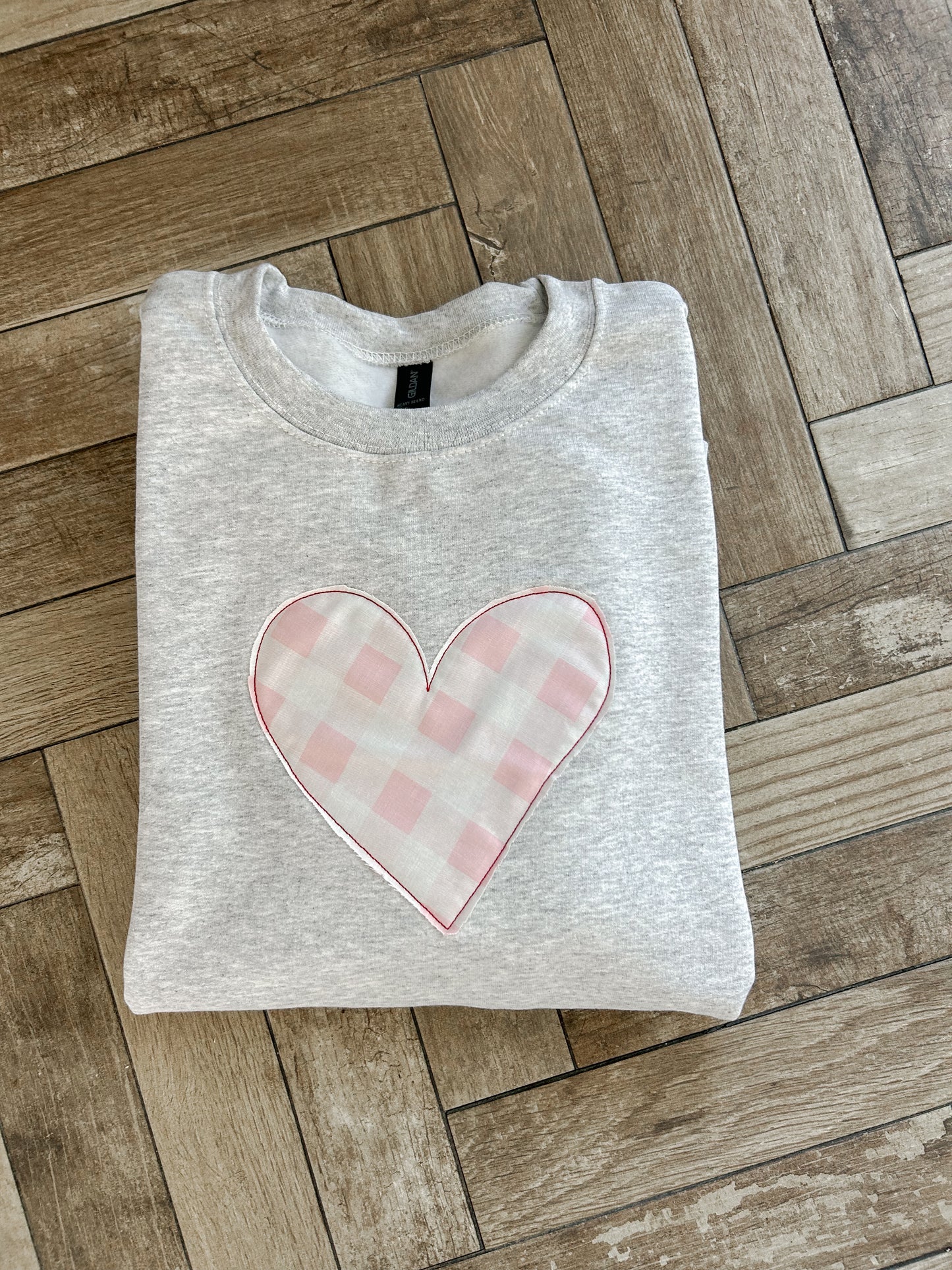 Applique Heart Embroidered Sweatshirt